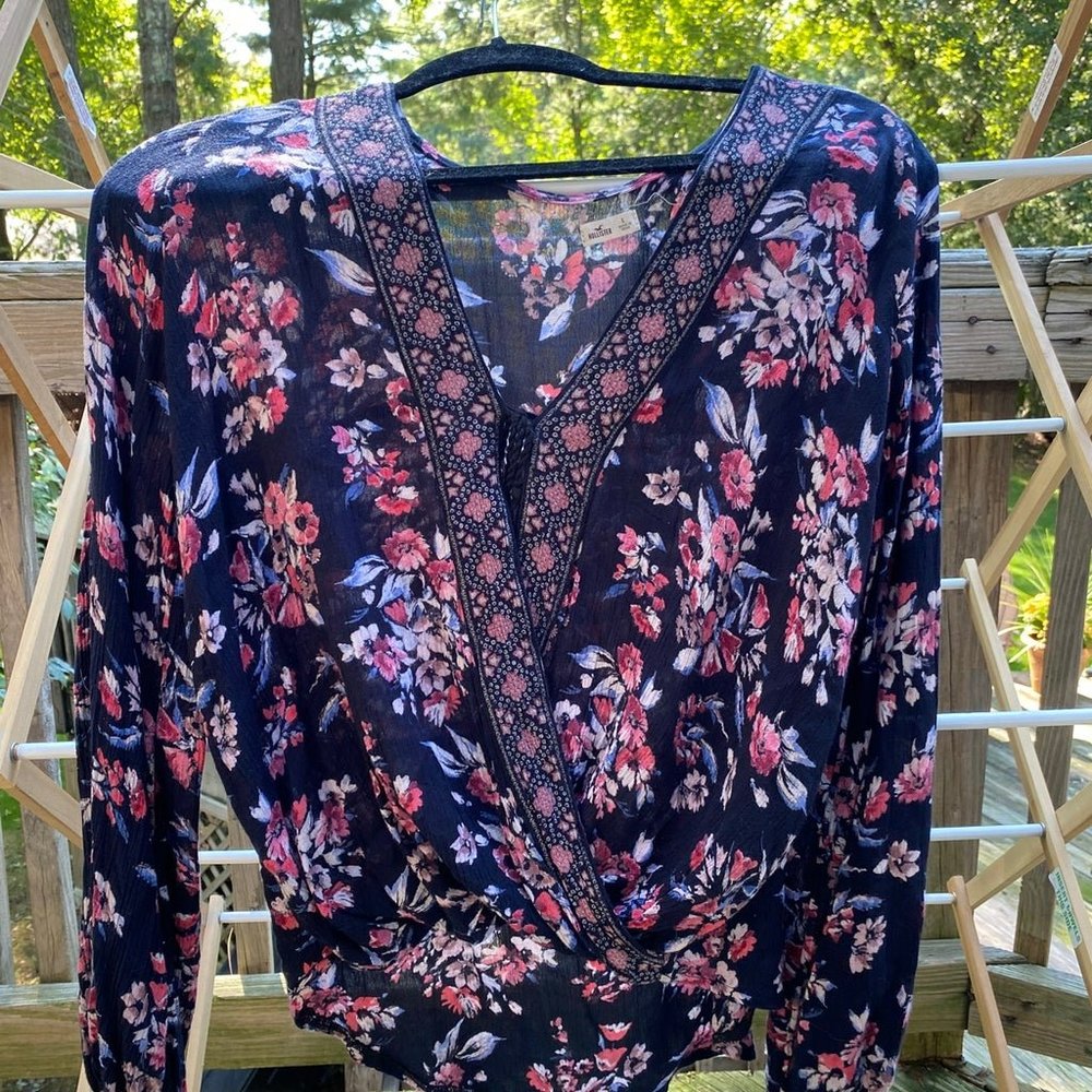 Flowy long sleeve